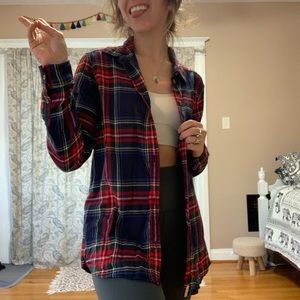 **SOLD** American Eagle boyfriend fit flannel size Medium